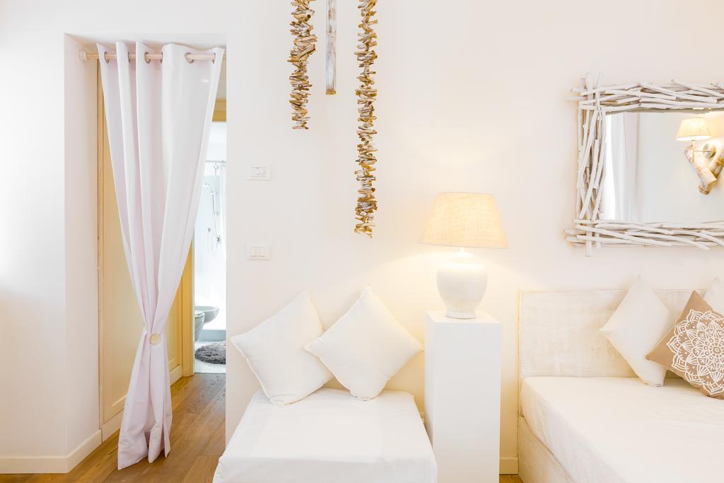 Dimora Al Colosseo Apartment Rom
